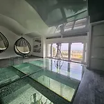 Paradiso By Monarca Prestige *