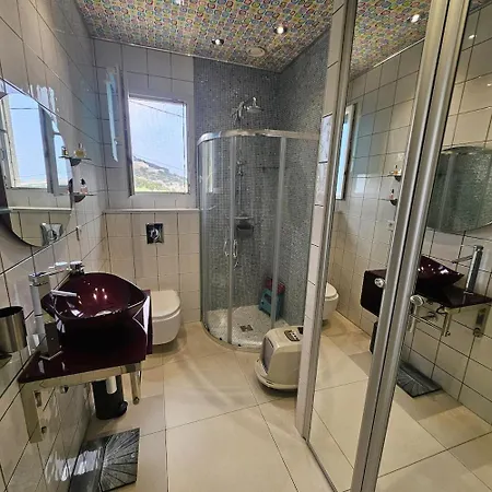 Paradiso By Monarca Prestige Willa Furiani