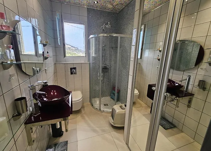 Paradiso By Monarca Prestige Вилла Фуриани