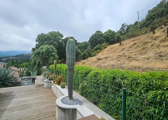 Paradiso By Monarca Prestige Вилла Фуриани